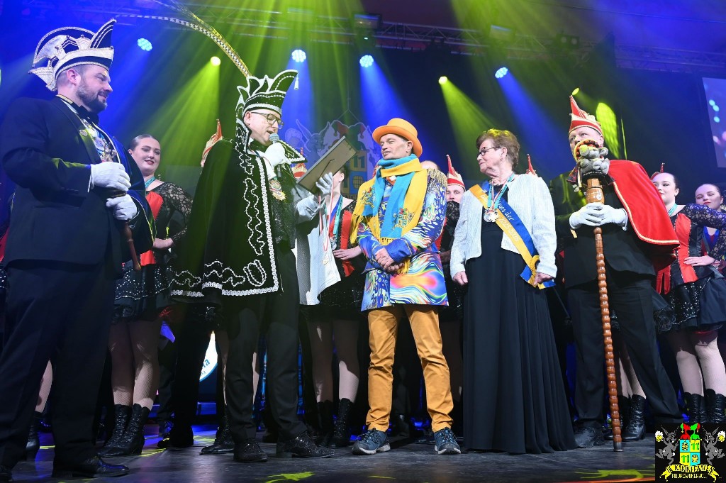 ../Images/Seniorencarnaval 2026 030.jpg